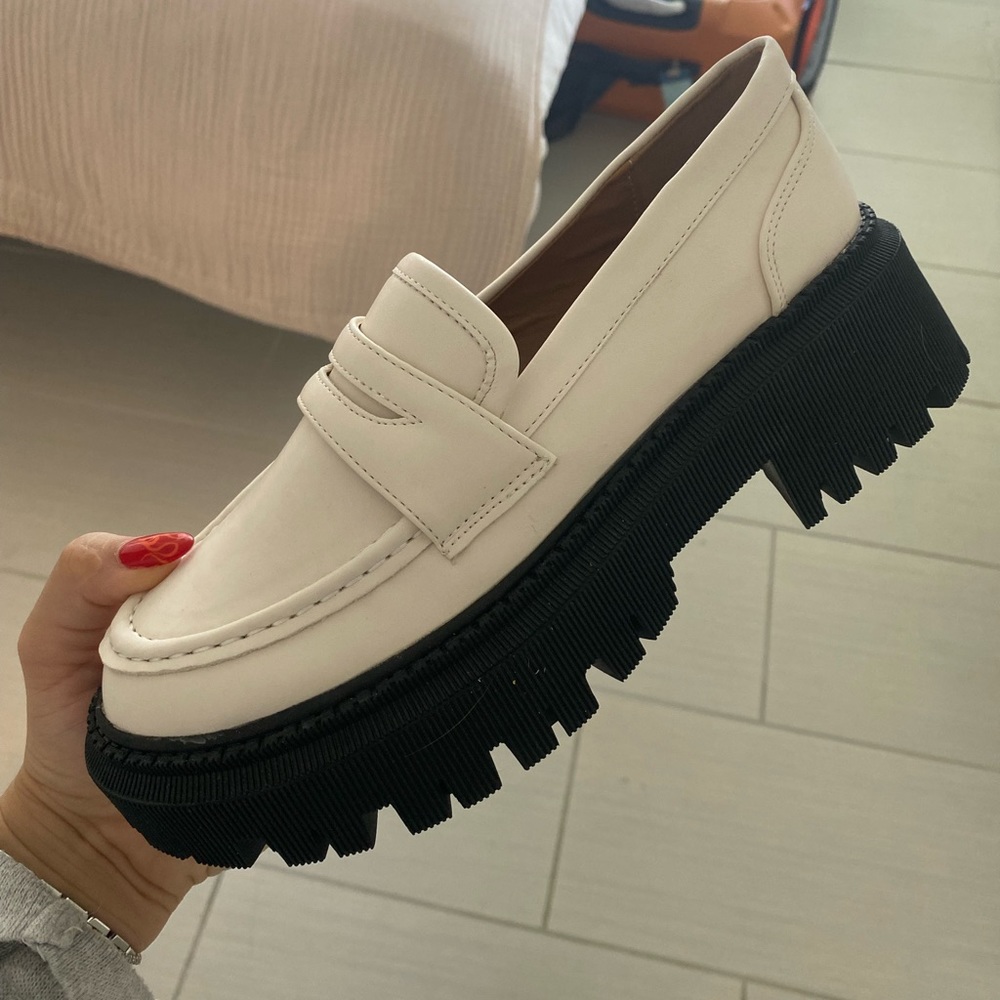 NAKD Fashion Chunky Retro Loafers in White | Size 36